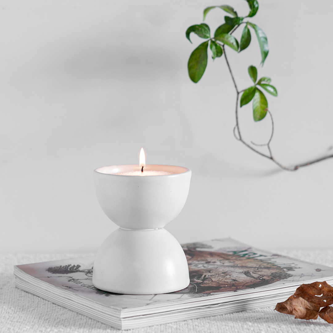 Rudra Candle Pot (White)